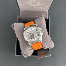 Load image into Gallery viewer, Bulova Marine Star 98A226
