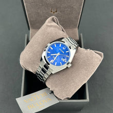 Load image into Gallery viewer, Bulova Surveyor Automatic 96B436
