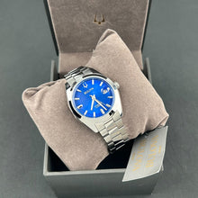 Load image into Gallery viewer, Bulova Surveyor Automatic 96B436
